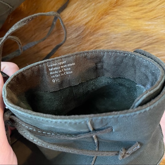 Seychelles Green Suede Triple Threat Booties - Picture 7 of 10